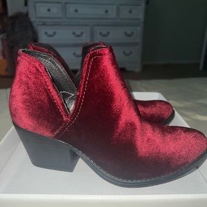 Red Steve Madden velvet booties